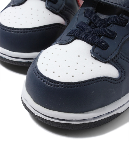 NIKE（ナイキ）の「ナイキ リトルダンク LOW TD（スニーカー・キッズ・レッド/ネイビー・13cm/14cm）」の7枚目の写真