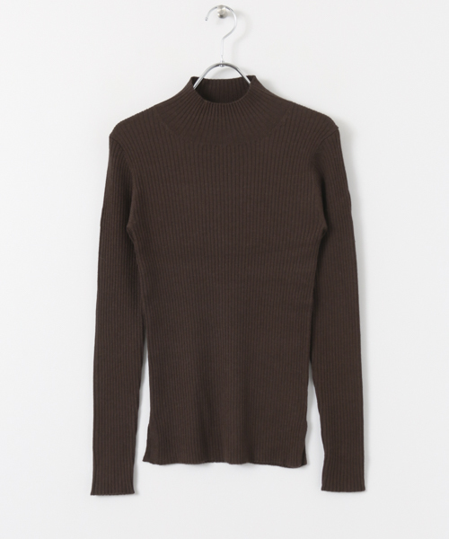 URBAN RESEARCH（アーバンリサーチ）の「ウォッシャブルリブハイネックニット（ニット/セーター・レディース・ブラック/パープル/ブラウン/グレー/オフホワイト・FREE）」の14枚目の写真