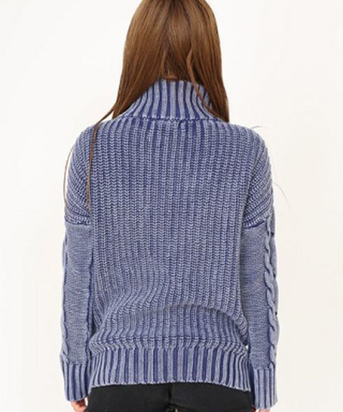 ENVYM（アンビー）の「ボリュームネックＳ／Ｗ ＫＮＩＴ                     （ニット/セーター・レディース・ブラック/ネイビー/ピンク/グリーン・FREE）」の6枚目の写真