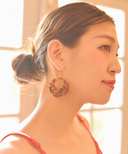 チャイハネ（チャイハネ）の「【チャイハネ】透かし模様ロータスピアス（ピアス（両耳用）・レディース・ホワイト/ブラウン/ターコイズブルー・FREE）」の6枚目の写真