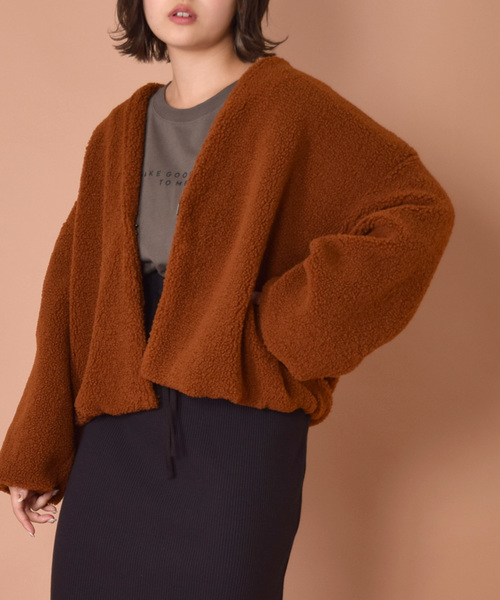 w closet（ダブルクローゼット）の「【WEB限定】ブークレショート丈ジャケット_（ノーカラージャケット・レディース・キャメル/ベージュ/グレー・FREE）」の8枚目の写真