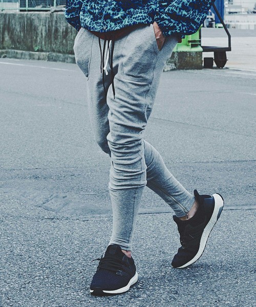 CHORD NUMBER EIGHT（コードナンバーエイト）の「ZIP SWEAT PANTS（スウェットパンツ・メンズ・ブラック/グレー・X-SMALL/SMALL/MEDIUM/LARGE）」の6枚目の写真