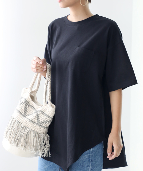 classicalelf（クラシカルエルフ）の「アシンメトリービッグシルエットミドル丈無地クルーネックTシャツ(半袖)（Tシャツ/カットソー・レディース・ホワイト/ブラック/杢グレー/ベージュ/ブラウン/グレイッシュベージュ/グレー系その他/ライトグリーン・MEDIUM/LARGE/X-LARGE/XX-LARGE/SMALL）」の22枚目の写真