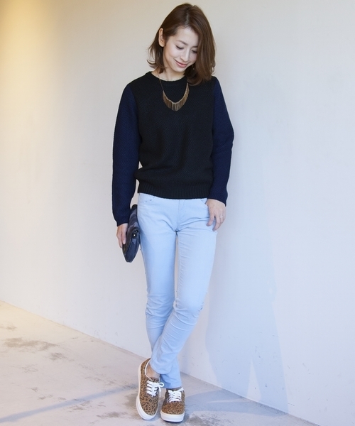 BEAUTY&YOUTH UNITED ARROWS(ビューティーアンドユースユナイテッドアローズ)の「BYBC 袖バイカラーショートクルーネックニット ◆(ニット/セーター・レディース・ホワイト/ブラック/イエロー・フリー)」の13枚目の写真