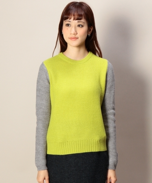 BEAUTY&YOUTH UNITED ARROWS(ビューティーアンドユースユナイテッドアローズ)の「BYBC 袖バイカラーショートクルーネックニット ◆(ニット/セーター・レディース・ホワイト/ブラック/イエロー・フリー)」の4枚目の写真