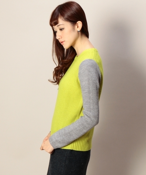 BEAUTY&YOUTH UNITED ARROWS(ビューティーアンドユースユナイテッドアローズ)の「BYBC 袖バイカラーショートクルーネックニット ◆(ニット/セーター・レディース・ホワイト/ブラック/イエロー・フリー)」の5枚目の写真
