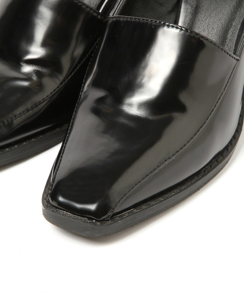 PAGEBOY(ページボーイ)の「クロコスクエアパンプス(パンプス・レディース・ブラック/ダークブラウン/マスタード・MEDIUM/LARGE)」の15枚目の写真