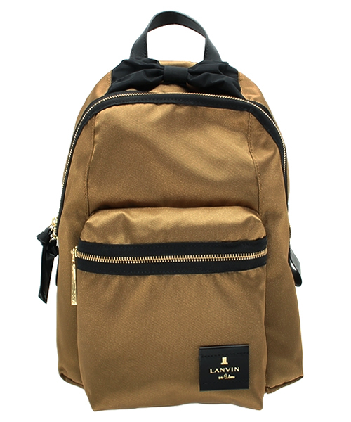 LANVIN en Bleu（ランバンオンブルー）の「トロカデロ リボンモチーフ ナイロンリュック（バックパック/リュック・レディース・ブラック/グリーン/カーキ/ネイビー/パープル/シルバー/ゴールド/オリーブ/グレー/ベージュ/ブルー/ピンク/シャンパン/ブラウン/グレイッシュベージュ/ベージュ系その他/ネイビー系・フリー/FREE）」の16枚目の写真