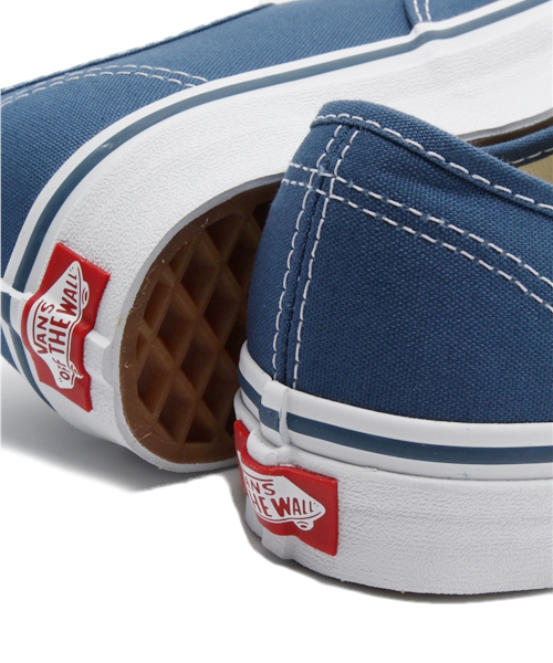 CIAOPANIC TYPY（チャオパニックティピー）の「ヴァンズオーセンティックネイビー（スニーカー・レディース・ネイビー・6/5）」の3枚目の写真