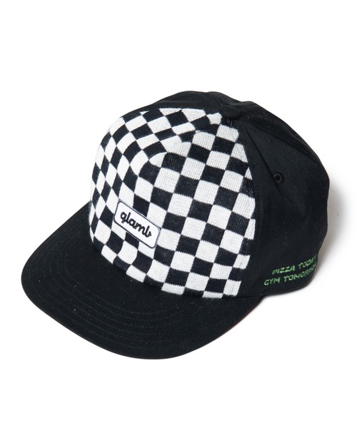 glamb(グラム)の「Checkered flag logo cap / チェッカーフラッグロゴキャップ(キャップ・メンズ・ネイビー/ブルー系その他/ブラック・FREE)」の1枚目の写真