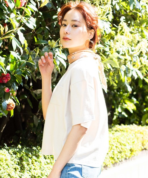 WEGO（ウィゴー）の「WEGO/USAコットンTシャツ（Tシャツ/カットソー・レディース・ホワイト/サックスブルー/ピンク/スミクロ/ライトベージュ・FREE）」の4枚目の写真