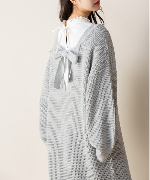 Mysa&Liina(ミーサリーナ)の「バックリボンワッフルニットワンピース(ワンピース・レディース・ブラック/オフホワイト/杢グレー・M)」の14枚目の写真