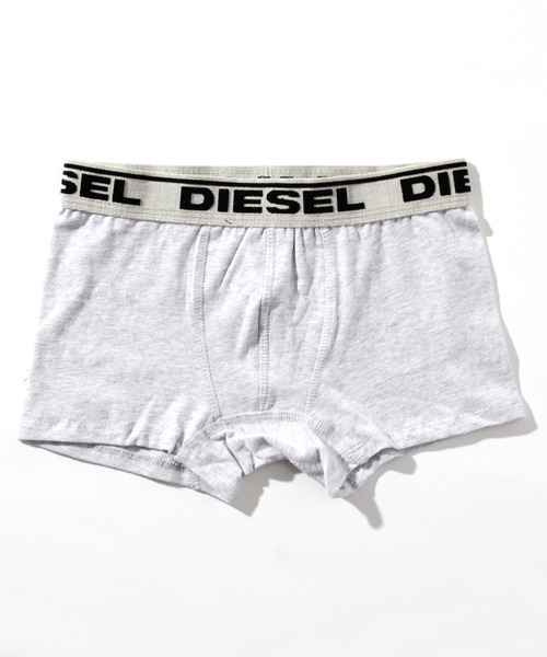 DIESEL KIDS（ディーゼルキッズ）の「DIESEL（ディーゼル）Kids & Junior 下着ボクサーパンツ3点セットアンダーウェア（ボクサーパンツ・キッズ・ブラック/レッド/ブルー・4Y/6Y/8Y/10Y/12Y/14Y/16Y）」の8枚目の写真