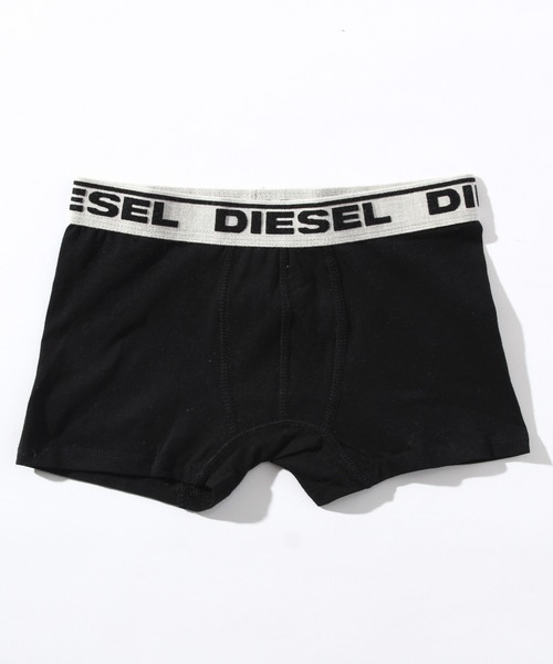 DIESEL KIDS（ディーゼルキッズ）の「DIESEL（ディーゼル）Kids & Junior 下着ボクサーパンツ3点セットアンダーウェア（ボクサーパンツ・キッズ・ブラック/レッド/ブルー・4Y/6Y/8Y/10Y/12Y/14Y/16Y）」の9枚目の写真