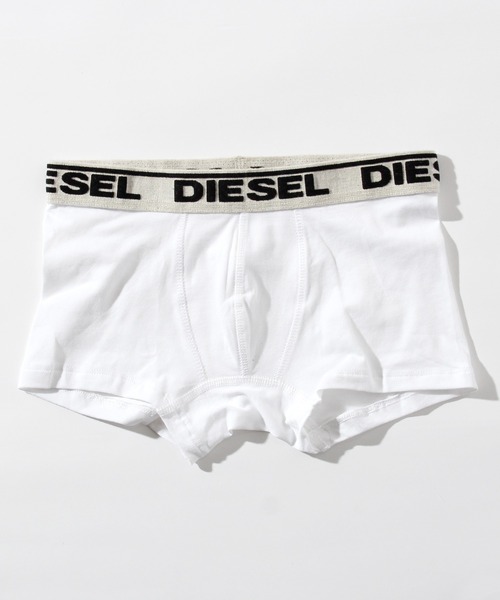 DIESEL KIDS（ディーゼルキッズ）の「DIESEL（ディーゼル）Kids & Junior 下着ボクサーパンツ3点セットアンダーウェア（ボクサーパンツ・キッズ・ブラック/レッド/ブルー・4Y/6Y/8Y/10Y/12Y/14Y/16Y）」の6枚目の写真