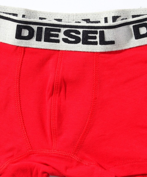 DIESEL KIDS（ディーゼルキッズ）の「DIESEL（ディーゼル）Kids & Junior 下着ボクサーパンツ3点セットアンダーウェア（ボクサーパンツ・キッズ・ブラック/レッド/ブルー・4Y/6Y/8Y/10Y/12Y/14Y/16Y）」の12枚目の写真