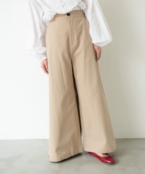 MERLOT（メルロー）の「ツイルバックタックワイドパンツ（チノパンツ・レディース・アイボリー/ベージュ・FREE）」の7枚目の写真