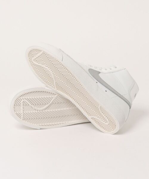 NIKE(ナイキ)の「Nike ナイキ Wmns Blazer Mid 77 CZ1055-112 NIKE(ナイキ)の「Nike ナイキ Wmns Blazer Mid 77 CZ1055-112