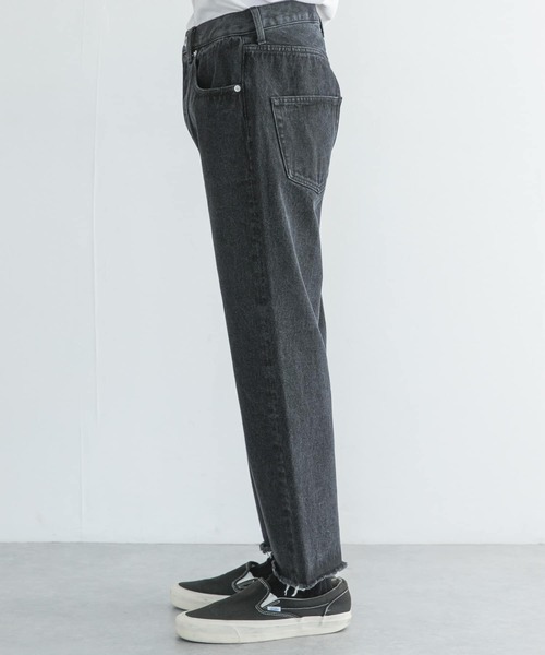 URBAN RESEARCH(アーバンリサーチ)の「GOODBETTERBEST カットオフデニムパンツ(デニムパンツ・メンズ・ブラック/ブルー・1/2)」の9枚目の写真