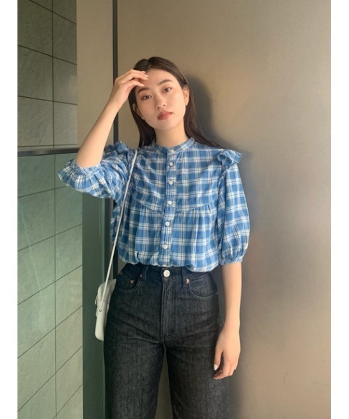 moussy (マウジー)チェックブラウス MOUSSY(マウジー)の「RUFFLE INDIGO CHECK ブラウス(シャツ