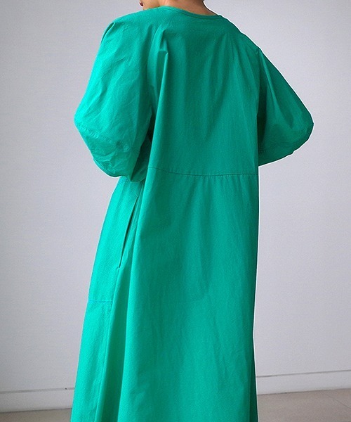 a lot of love（ア ロット オブ ラブ）の「ビッグランタンスリーブ　フレアワンピース（ワンピース・レディース・ホワイト/ブラック/グリーン・L/S/M/XL）」の12枚目の写真