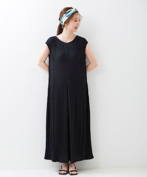 le.coeur blanc（ルクールブラン）の「テンジクプリーツワンピース（ワンピース・レディース・ブラック/モカ・38）」の8枚目の写真