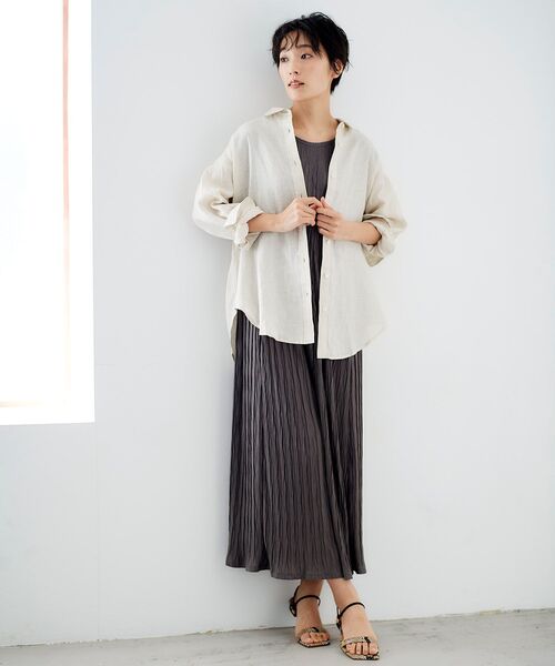 le.coeur blanc（ルクールブラン）の「テンジクプリーツワンピース（ワンピース・レディース・ブラック/モカ・38）」の18枚目の写真