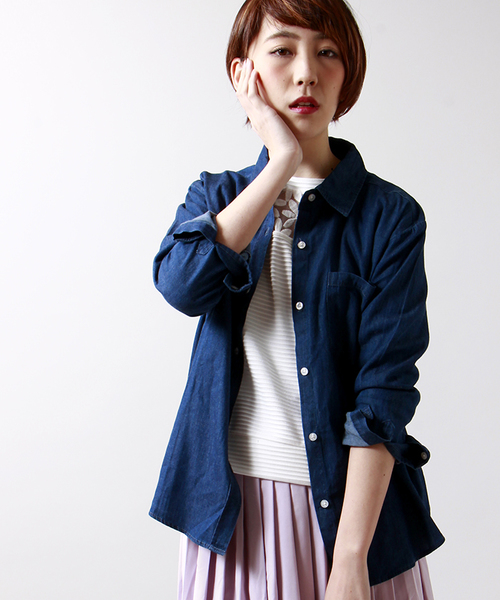 WEGO(ウィゴー)の「WEGO/デニムBIGシャツ(シャツ/ブラウス・レディース・インディゴブルー/ダークインディゴブルー・FREE)」の1枚目の写真