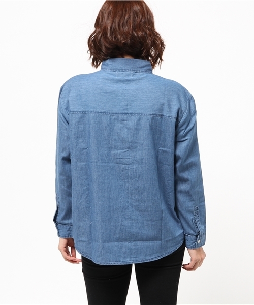 WEGO(ウィゴー)の「WEGO/デニムBIGシャツ(シャツ/ブラウス・レディース・インディゴブルー/ダークインディゴブルー・FREE)」の5枚目の写真