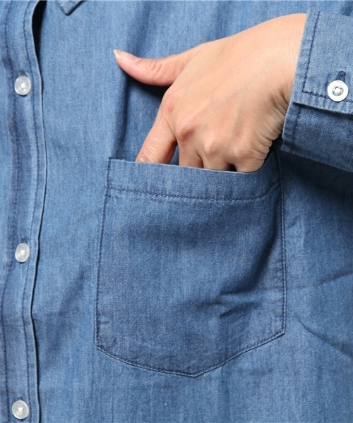 WEGO(ウィゴー)の「WEGO/デニムBIGシャツ(シャツ/ブラウス・レディース・インディゴブルー/ダークインディゴブルー・FREE)」の8枚目の写真