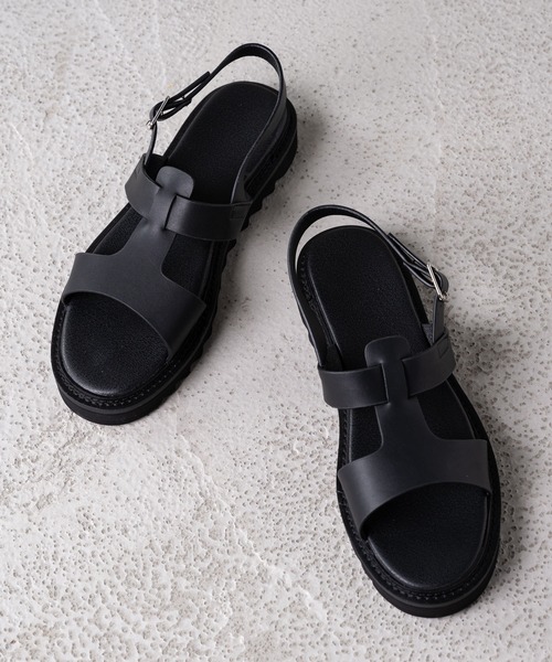 INTER FACTORY（インターファクトリー）の「WEARISTA れぽすけ - オーバーラップレザーサンダル　made in INTER FACTORY（サンダル・メンズ・ブラック・SMALL/MEDIUM/LARGE）」の17枚目の写真