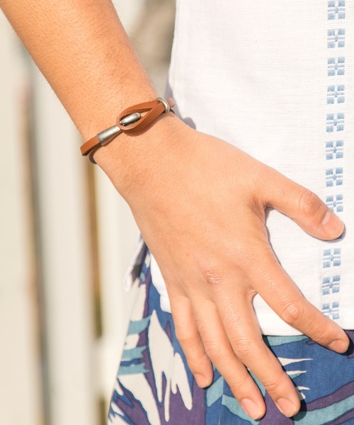 チャイハネ(チャイハネ)の「【チャイハネ】レザーラインブレスレット(ブレスレット・メンズ・ブラック×ブラック/ブラウン/エンジ/キャメル・FREE)」の13枚目の写真