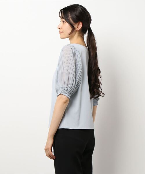 MISCH MASCH（ミッシュマッシュ）の「袖消しプリーツブラウス（シャツ/ブラウス・レディース・ブラック/ホワイト/ライトブルー/ピンク・MEDIUM）」の6枚目の写真