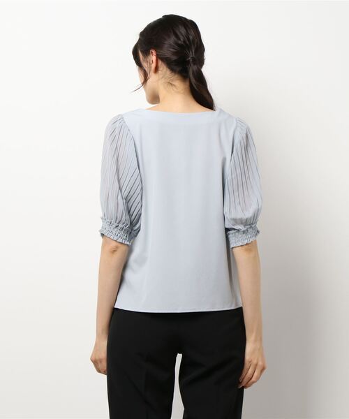 MISCH MASCH（ミッシュマッシュ）の「袖消しプリーツブラウス（シャツ/ブラウス・レディース・ブラック/ホワイト/ライトブルー/ピンク・MEDIUM）」の5枚目の写真