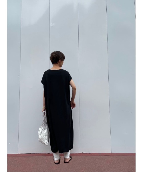 BEARDSLEY(ビアズリー)の「ゆったりニットワンピース(ワンピース・レディース・ブラック/ベージュ・FREE)」の10枚目の写真