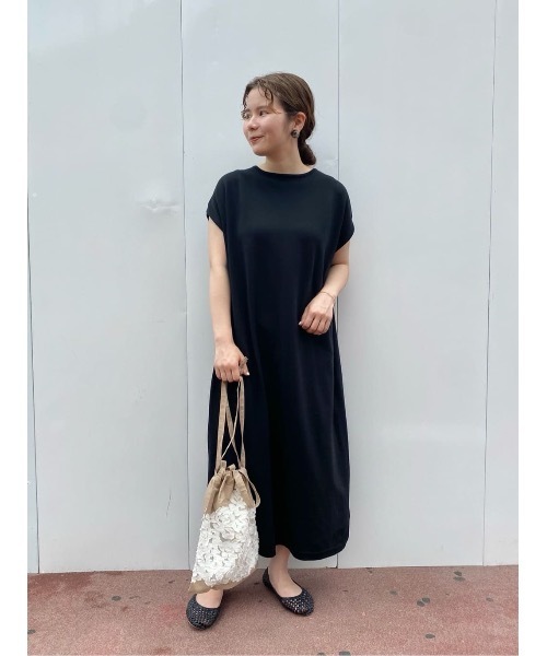 BEARDSLEY(ビアズリー)の「ゆったりニットワンピース(ワンピース・レディース・ブラック/ベージュ・FREE)」の14枚目の写真