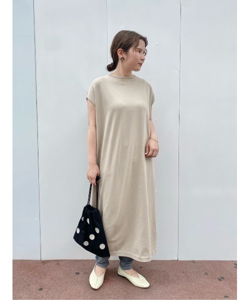 BEARDSLEY(ビアズリー)の「ゆったりニットワンピース(ワンピース・レディース・ブラック/ベージュ・FREE)」の21枚目の写真