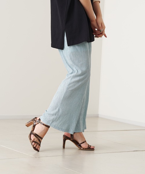 prose verse(プロズヴェール)の「スラブランダムプリーツパンツ(その他パンツ・レディース・アイボリー/ブラック/グレー/ブルー・フリ-)」の16枚目の写真