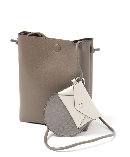 LEPSIM（レプシィム）の「【驚くほど、かるーーーい】２Ｐポーチミニショルダー　956458（ショルダーバッグ・レディース・ブラック/アイボリー/モカ/パイソン/ブラウン・ONE SIZE）」の9枚目の写真