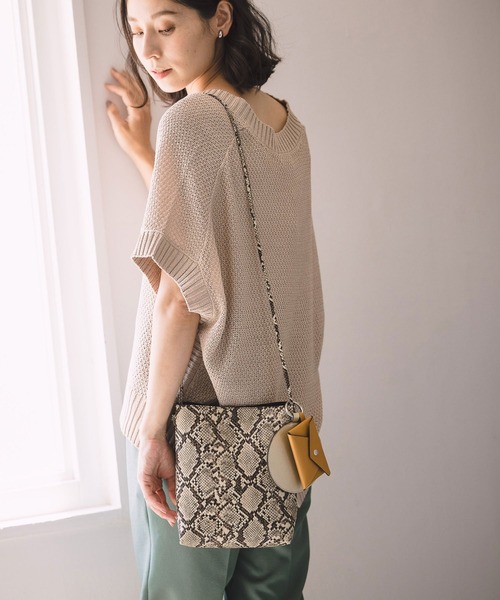 LEPSIM（レプシィム）の「【驚くほど、かるーーーい】２Ｐポーチミニショルダー　956458（ショルダーバッグ・レディース・ブラック/アイボリー/モカ/パイソン/ブラウン・ONE SIZE）」の17枚目の写真