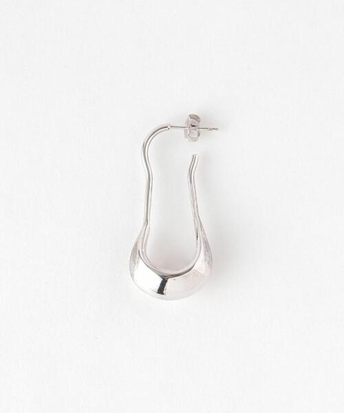 BEAUTY&YOUTH UNITED ARROWS（ビューティーアンドユースユナイテッドアローズ）の「＜LEMAIRE＞SHORT DROP EARRINGS/ピアス Ψ（ピアス（両耳用）・レディース・ゴールド/シルバー・FREE）」の3枚目の写真