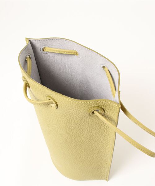 note et silence （ノートエシロンス）の「■FEEL AND TASTE flat bag mini（ハンドバッグ・レディース・カーキオリーブ/ピンク・FREE）」の4枚目の写真