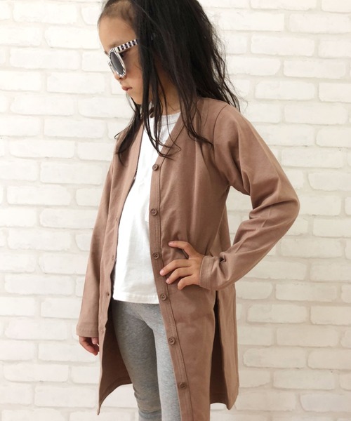 THE CASUAL(カジュアル)の「無地 ロング コットン 長袖 カーディガン キッズ(カーディガン/ボレロ・キッズ・ブラック/チャコール/モカ/ベージュ/ミント/杢グレー・150cm/110cm/140cm/120cm/130cm/160cm)」の10枚目の写真