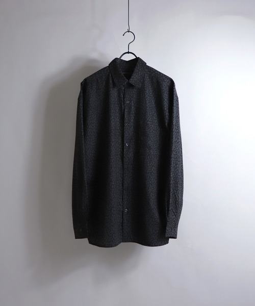 Confirm（コンファーム）の「Confirm / コンファーム LSビッグシルエット総柄シャツ（シャツ/ブラウス・メンズ・ホワイト/ブラック系その他/ブラック/ブラウン・M/L）」の3枚目の写真