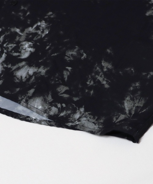 Confirm（コンファーム）の「Confirm / コンファーム LSビッグシルエット総柄シャツ（シャツ/ブラウス・メンズ・ホワイト/ブラック系その他/ブラック/ブラウン・M/L）」の14枚目の写真