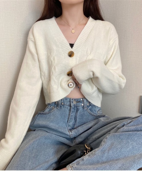 yuue' ( wear )(ユーイ)の「ショート丈 ボタンニットカーディガン(ニット/セーター・レディース・オフホワイト/オレンジ/パープル・FREE)」の17枚目の写真