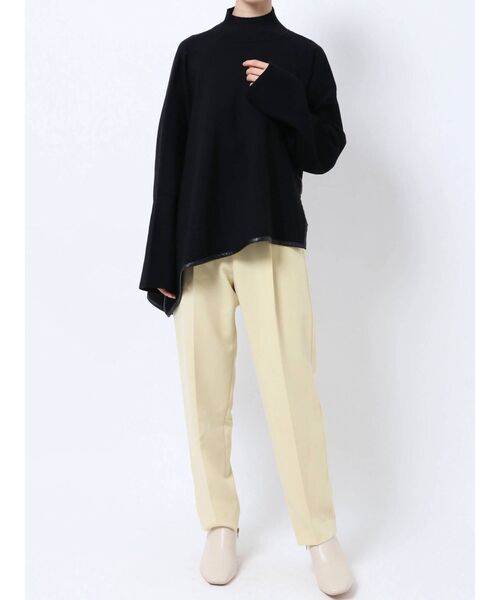 ELENDEEK（エレンディーク）の「フェイクレザーパイピングニット（ニット/セーター・レディース・オフホワイト/ブラック/ベージュ・FREE）」の20枚目の写真