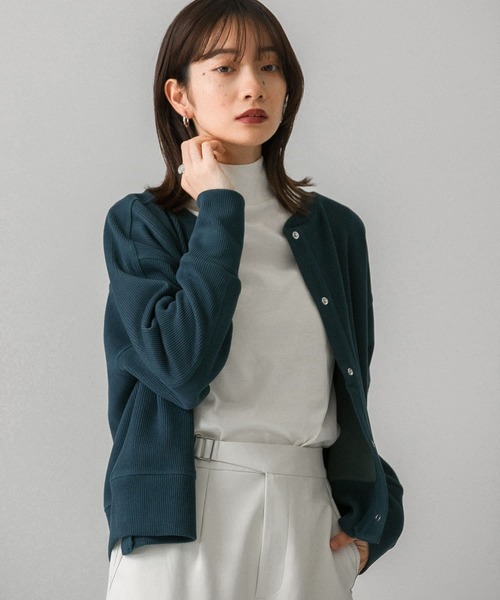 KBF（ケイビーエフ）の「スリットハイネックカットソー（Tシャツ/カットソー・レディース・ブラウン/アイボリー/グリーン系その他・ONE）」の20枚目の写真