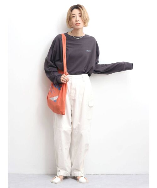 Ungrid（アングリッド）の「UngridロゴエンブロイダリーロングスリーブTee（Tシャツ/カットソー・レディース・オフホワイト/チャコールグレー/オレンジ/ミント・FREE）」の8枚目の写真