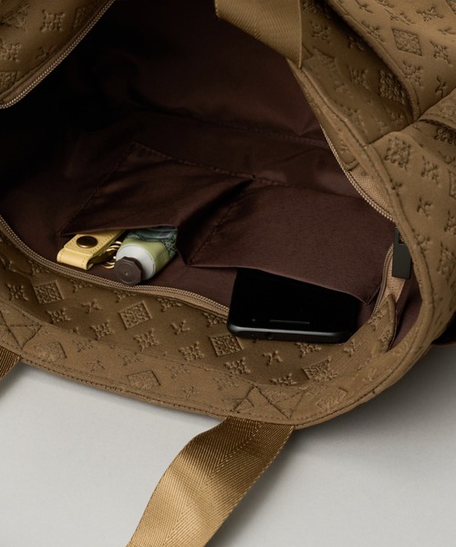 Daily russet（デイリー ラシット）の「モノグラムネオプレントートバッグ（トートバッグ・レディース・ブラック/グレー/オリーブ・FREE）」の12枚目の写真